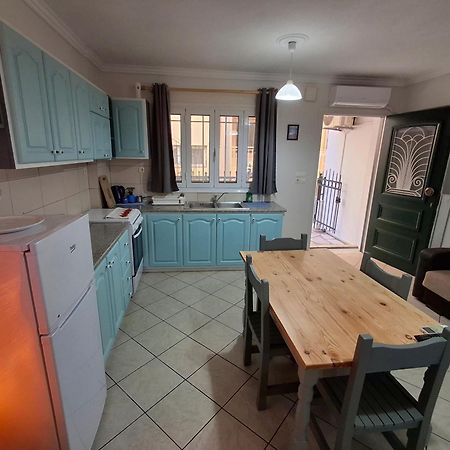 Stefanos Family Apartment Lefkada City ภายนอก รูปภาพ